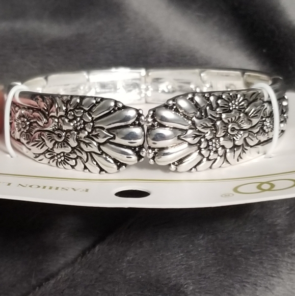 2 Pc Silver Flower Bracelet & Citrine Ring Bundle - Picture 3 of 10